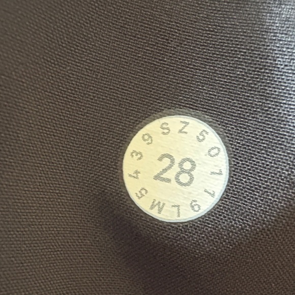 Lululemon Commission Pants 28” Slim Fit – Khaki Brown - Picture 5 of 9